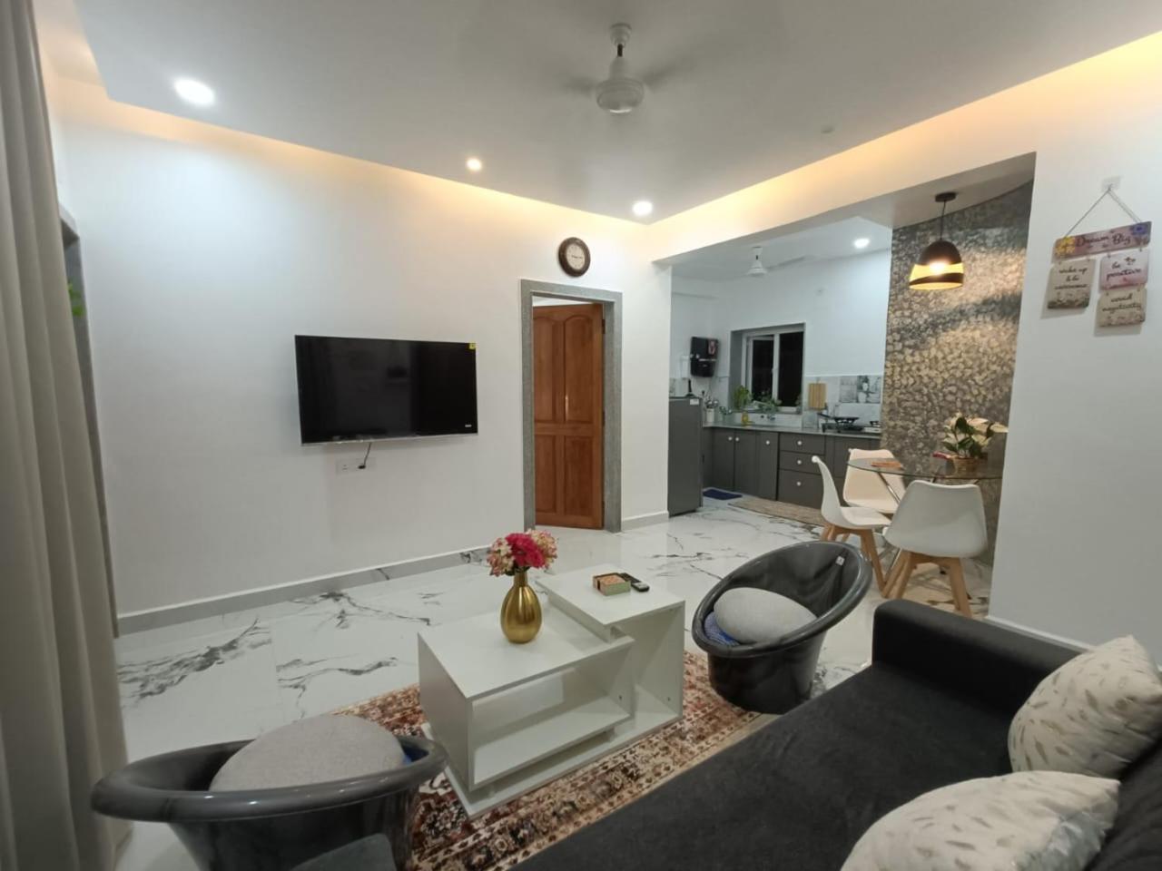 Saldanha Kyle Gardens Apartment Calangute Room photo